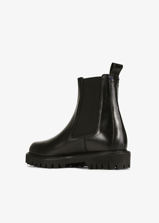 ESSEN Leather Lug Sole Black Boot