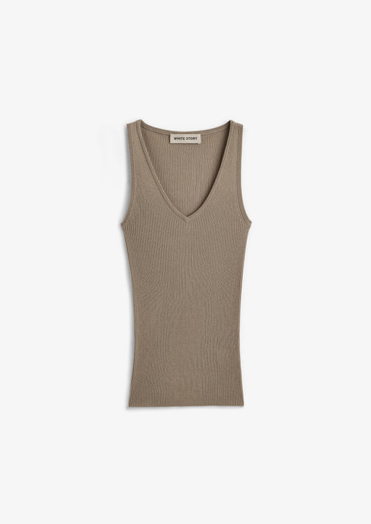 Basel V Neck Truffle