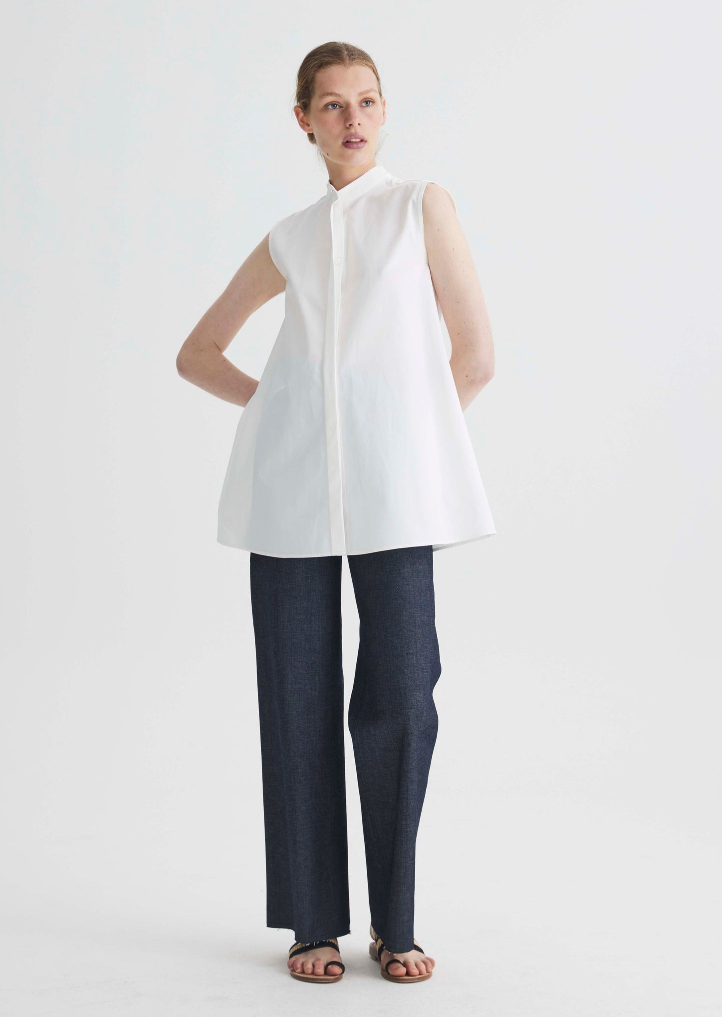 Oscar Sleeveless Shirt